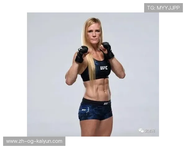 UFC女拳手赛后猛击，拳套飞出屏幕的瞬间燃爆全场！